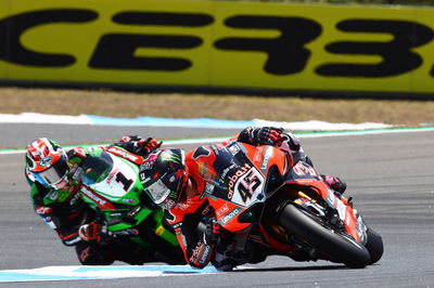 Scott Redding and Jonathan Rea, Estoril WorldSBK Race2, 2021