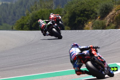 Toprak Razgatlioglu takes a long lap with Jonathan Rea and Scott Redding ahead, Estoril WorldSBK race2, 2021