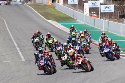 Toprak Razgatlioglu, Michael Ruben Rinaldi and Jonathan Rea, Race start, Catalunya WorldSBK Race2, 19 September 2021