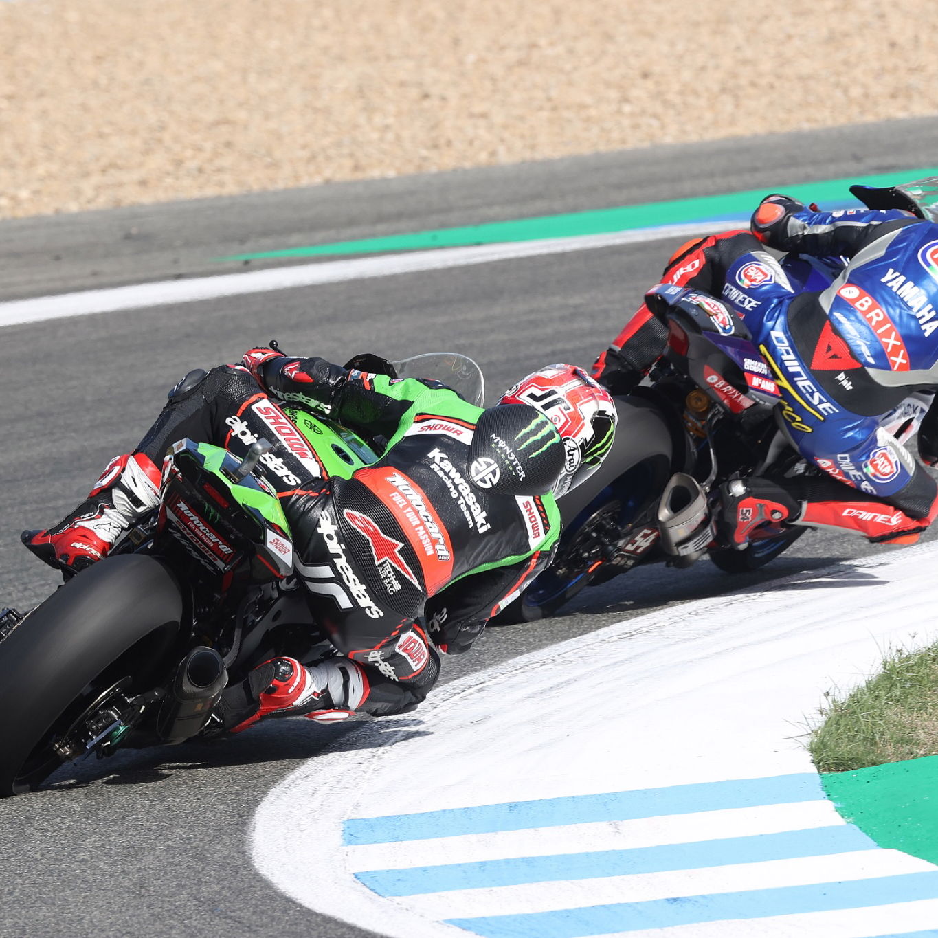 Toprak Razgatlioglu and Jonathan Rea, Jerez WorldSBK race1, 26 September 2021