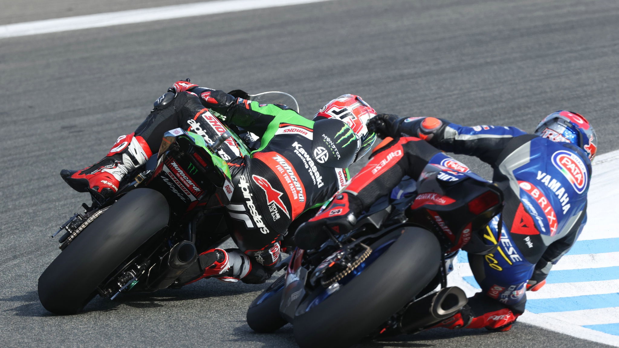 Jonathan Rea and Toprak Razgatlioglu, Jerez WorldSBK race1, 26 September 2021