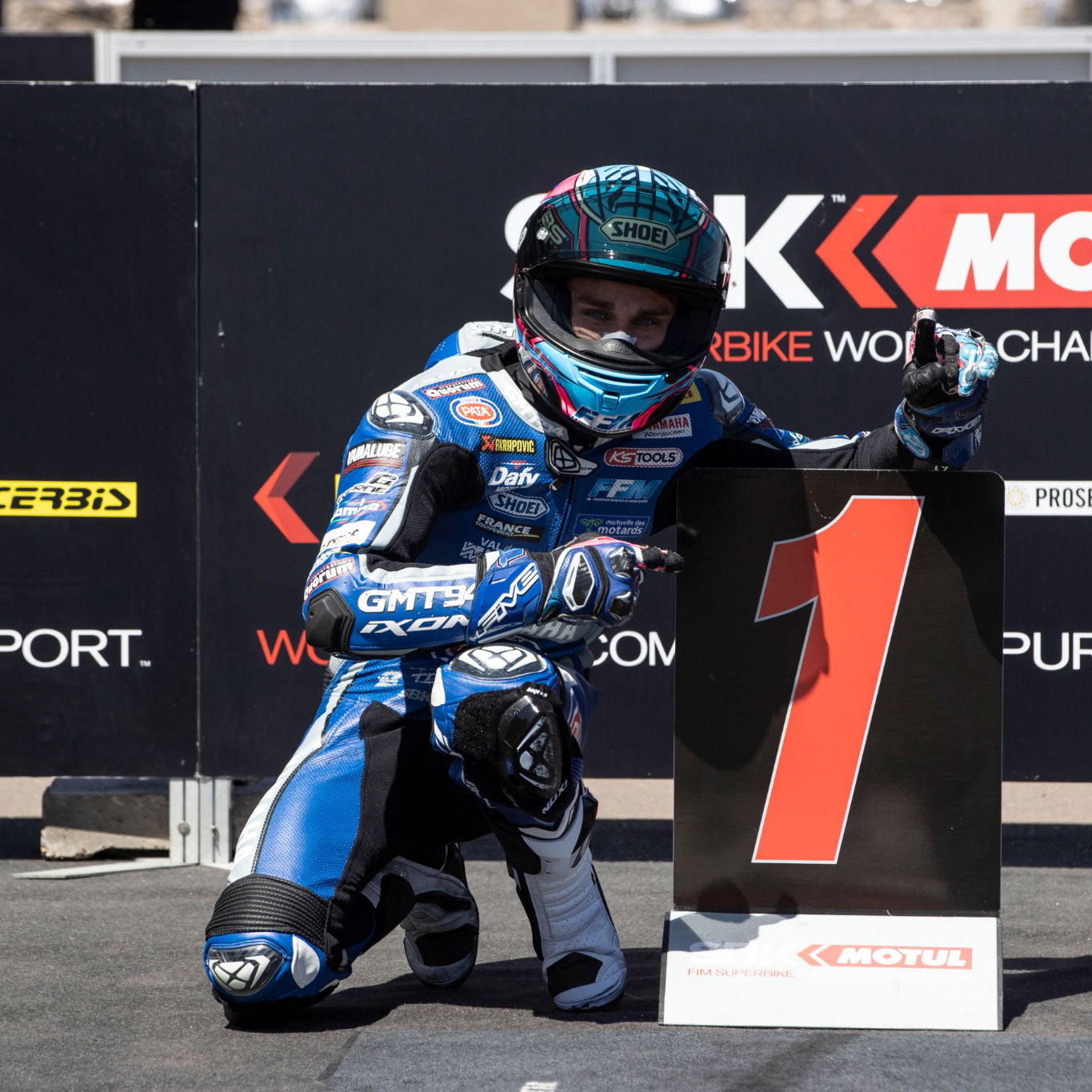 Jules Cluzel takes pole position, Argentine WorldSSP, 16 October 2021