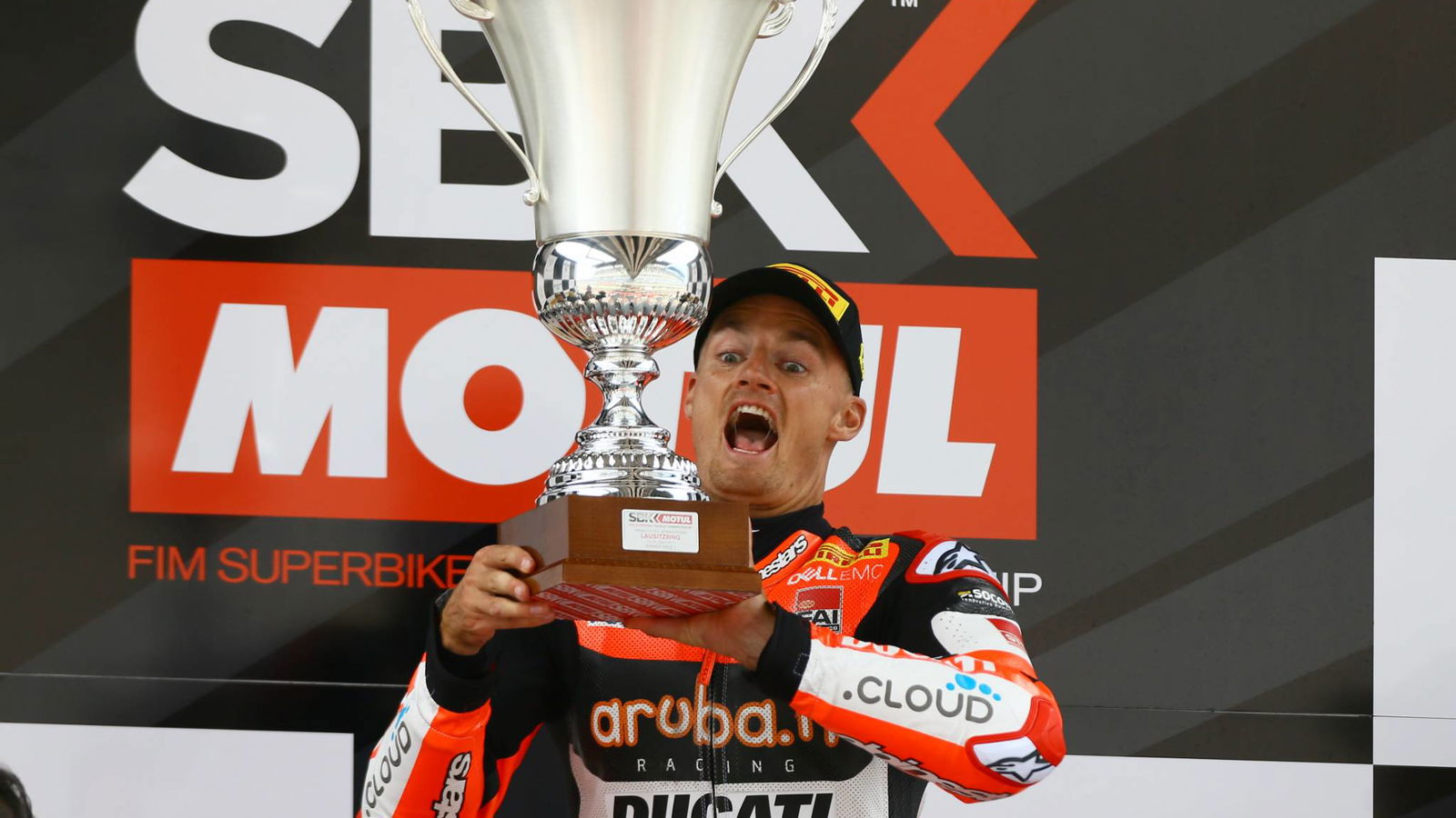 Sighting lap brake failure nearly wrecks race for Davies