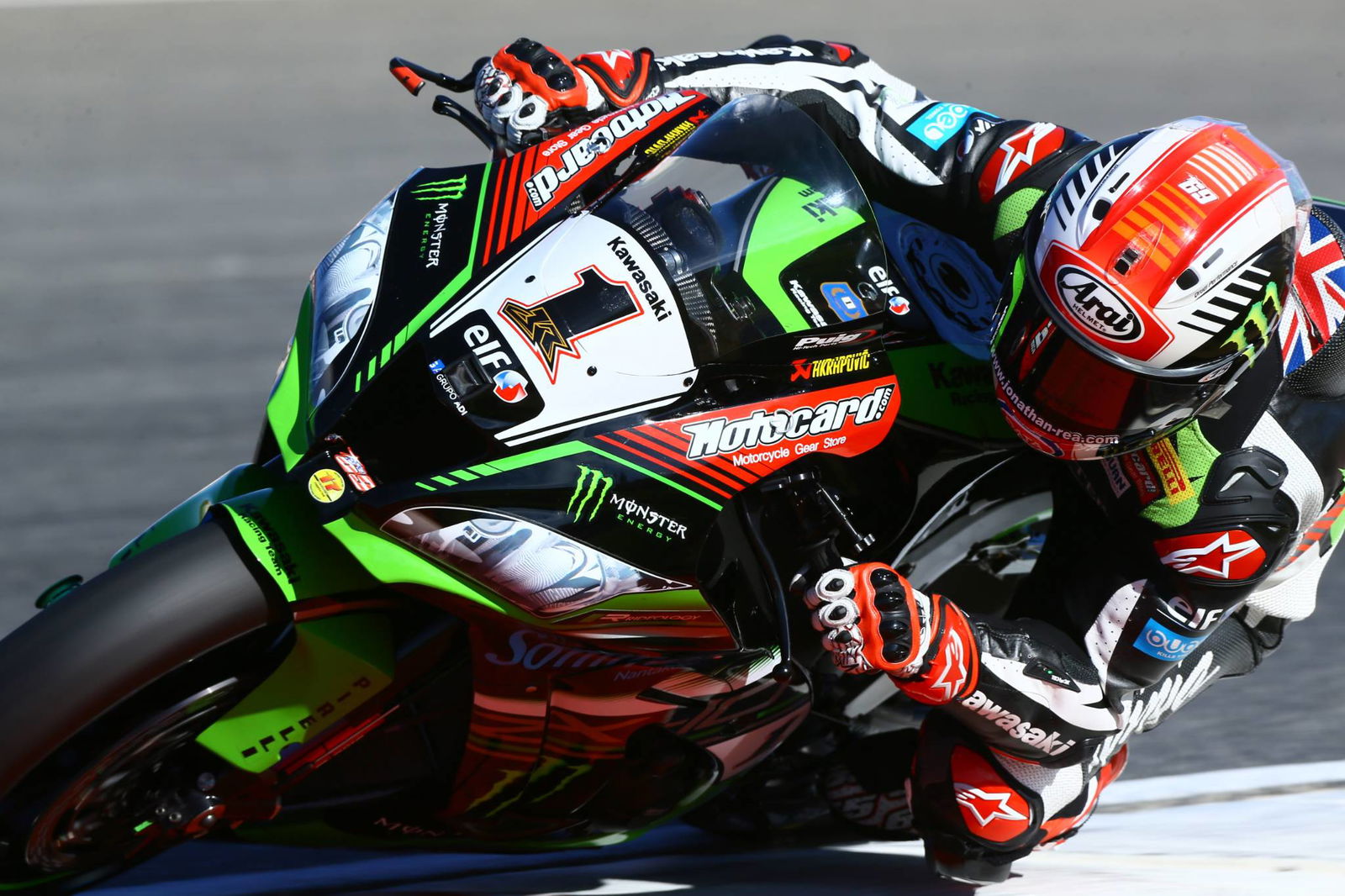 Pirelli extends World Superbike tyre supply deal until 2020