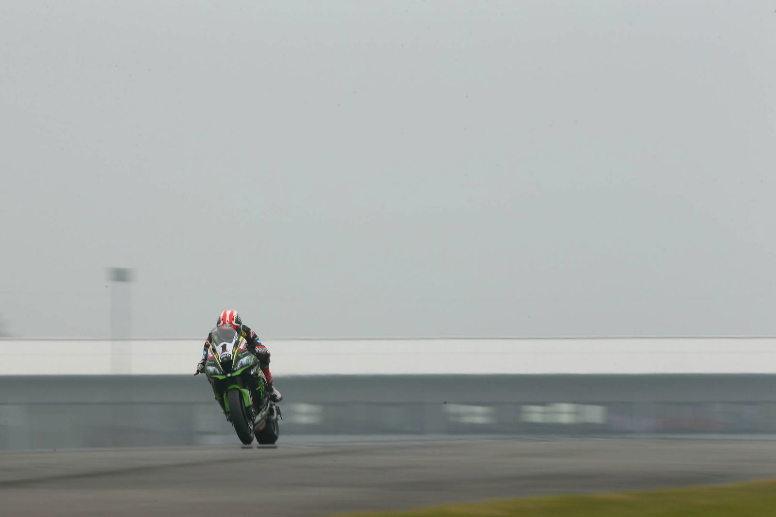 Rea melanjutkan dominasi Kawasaki
