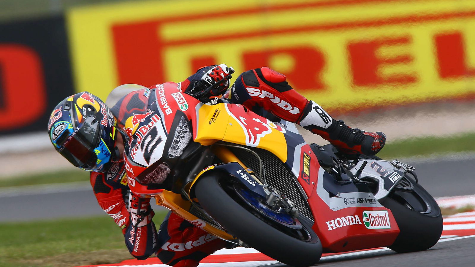Camier: Red Bull Honda menemukan keuntungan elektronik, sekarang membutuhkan lebih banyak tenaga