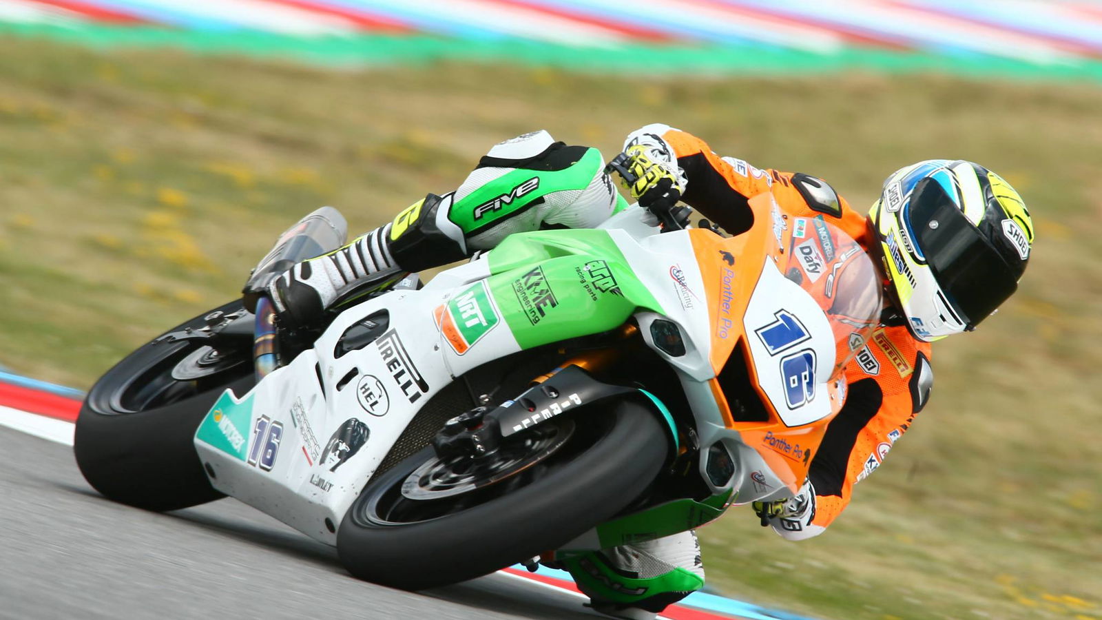 Cluzel keeps clear of Cortese