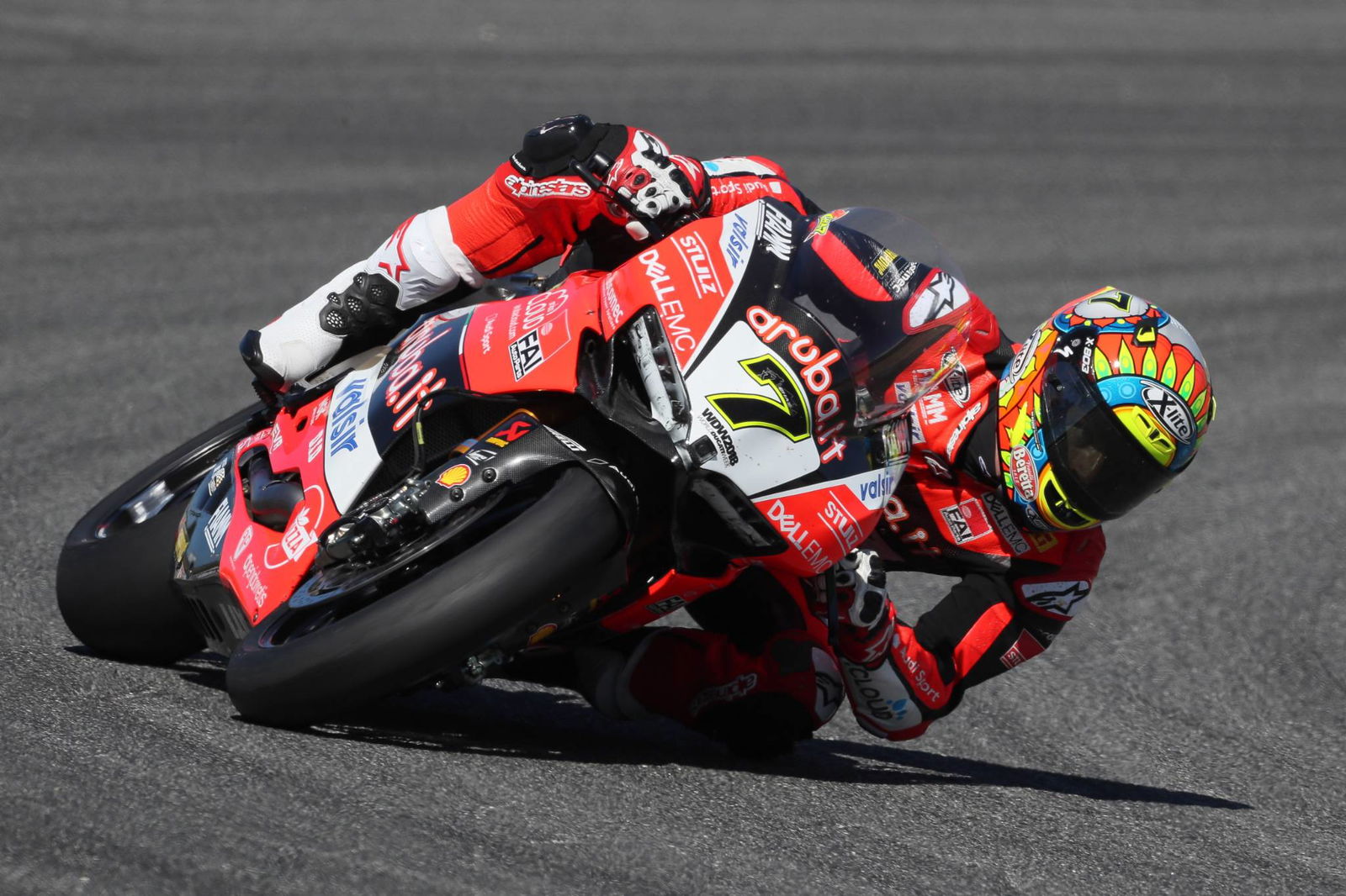 Davies beats Kawasaki pair to Laguna Seca pole