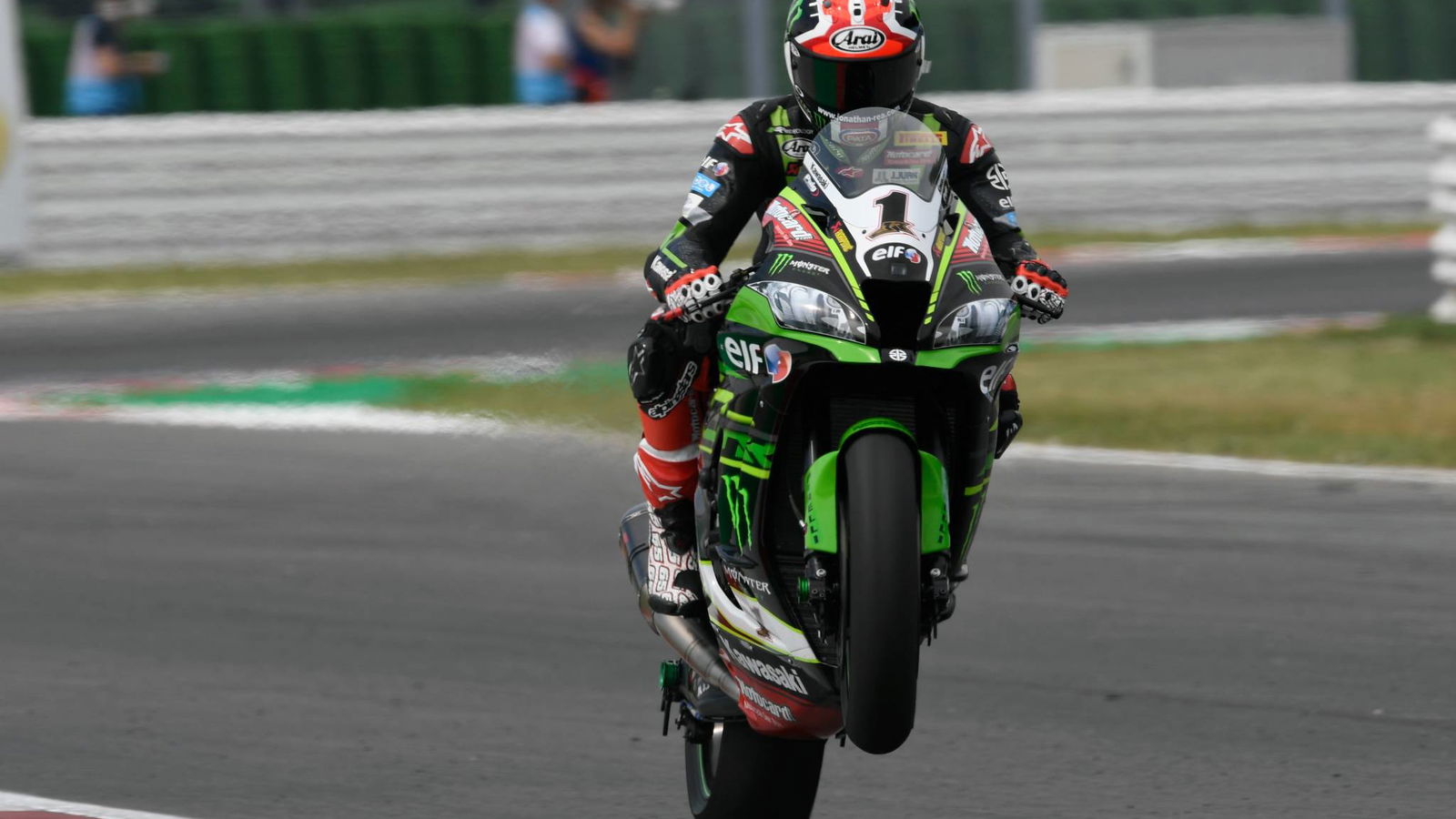 Rea meletakkan spidol di Misano