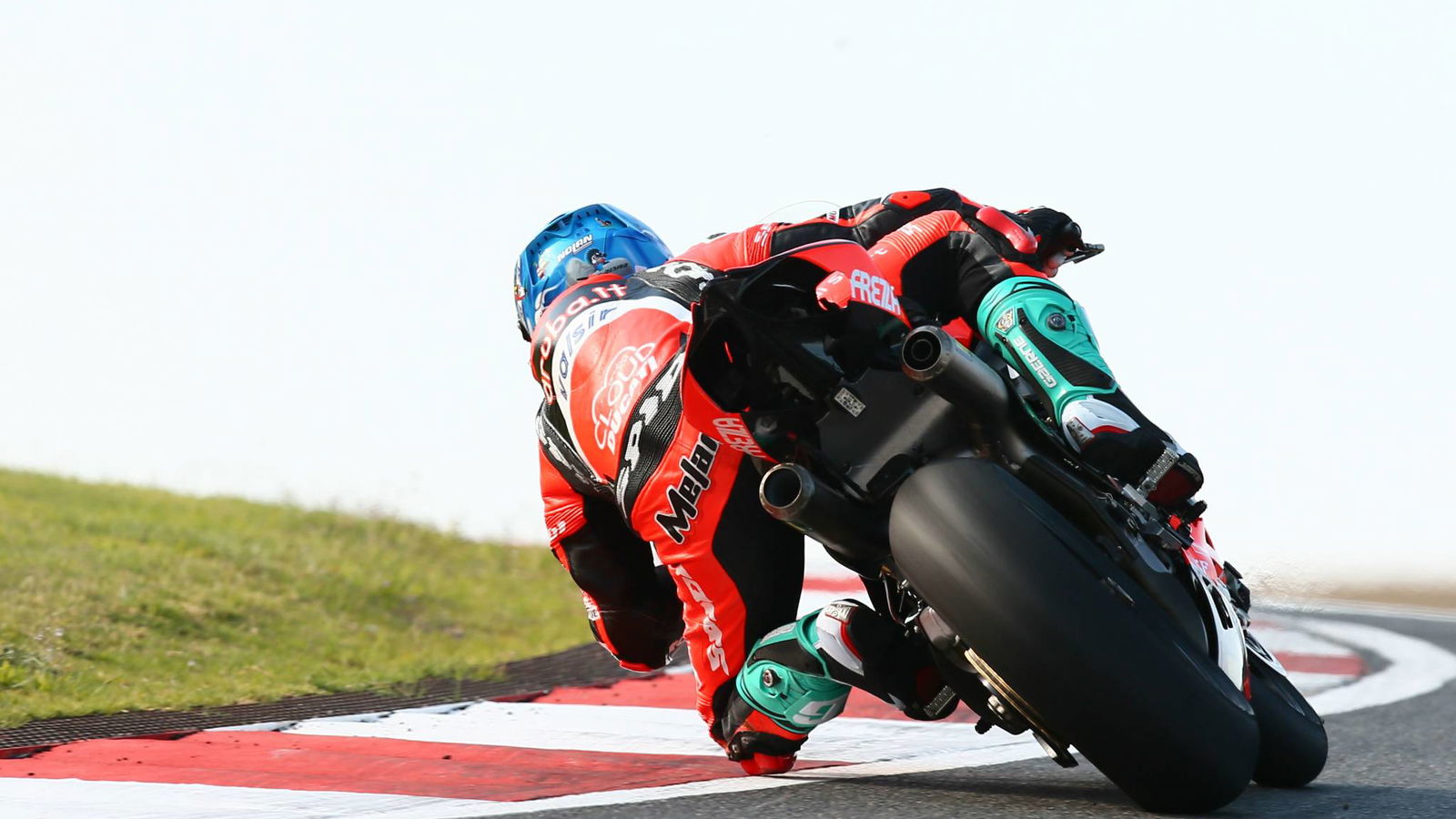 Melandri mengalahkan Rea di latihan terakhir