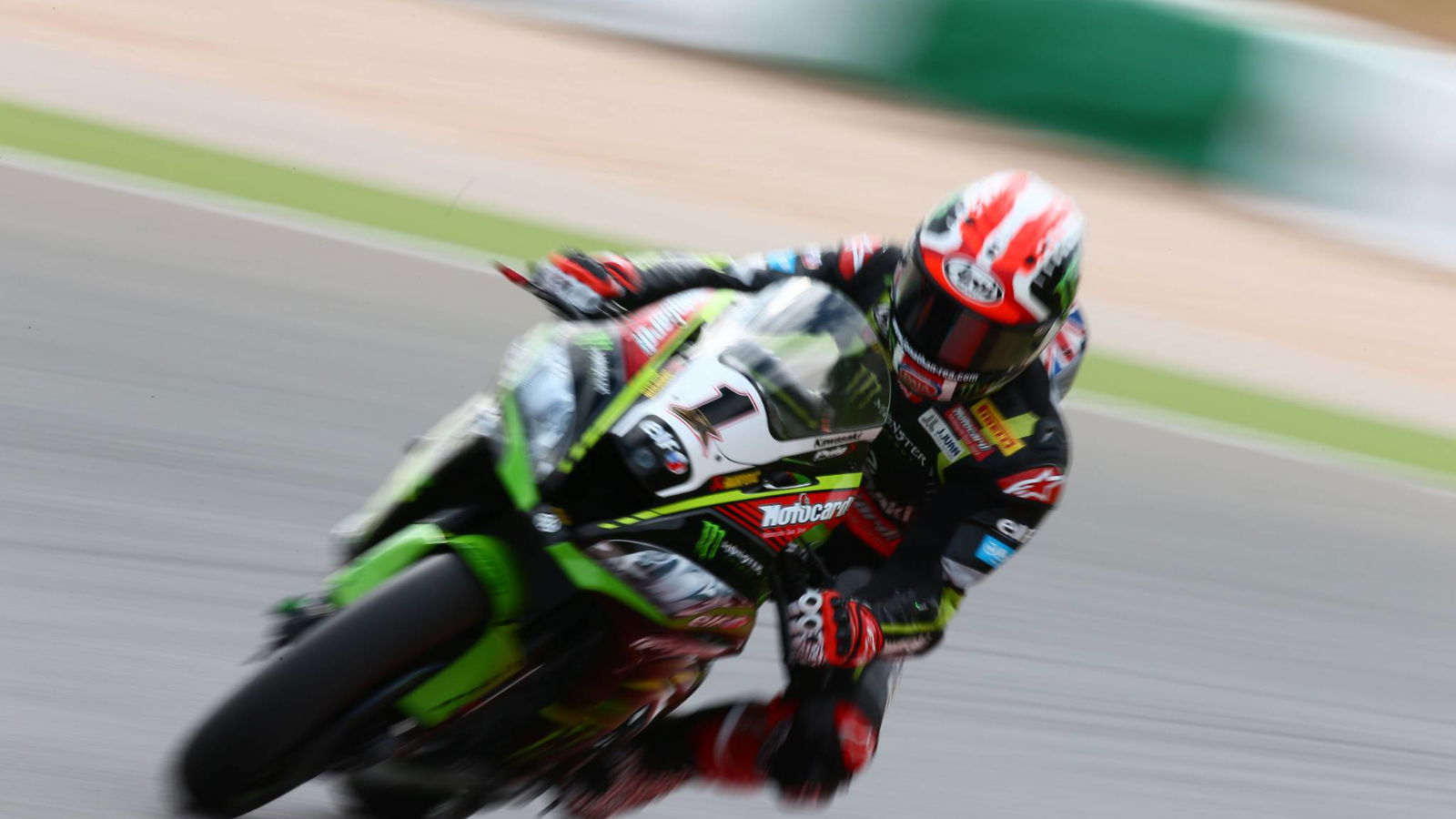 Rea instantly quick, Mercado off triggers late red flag