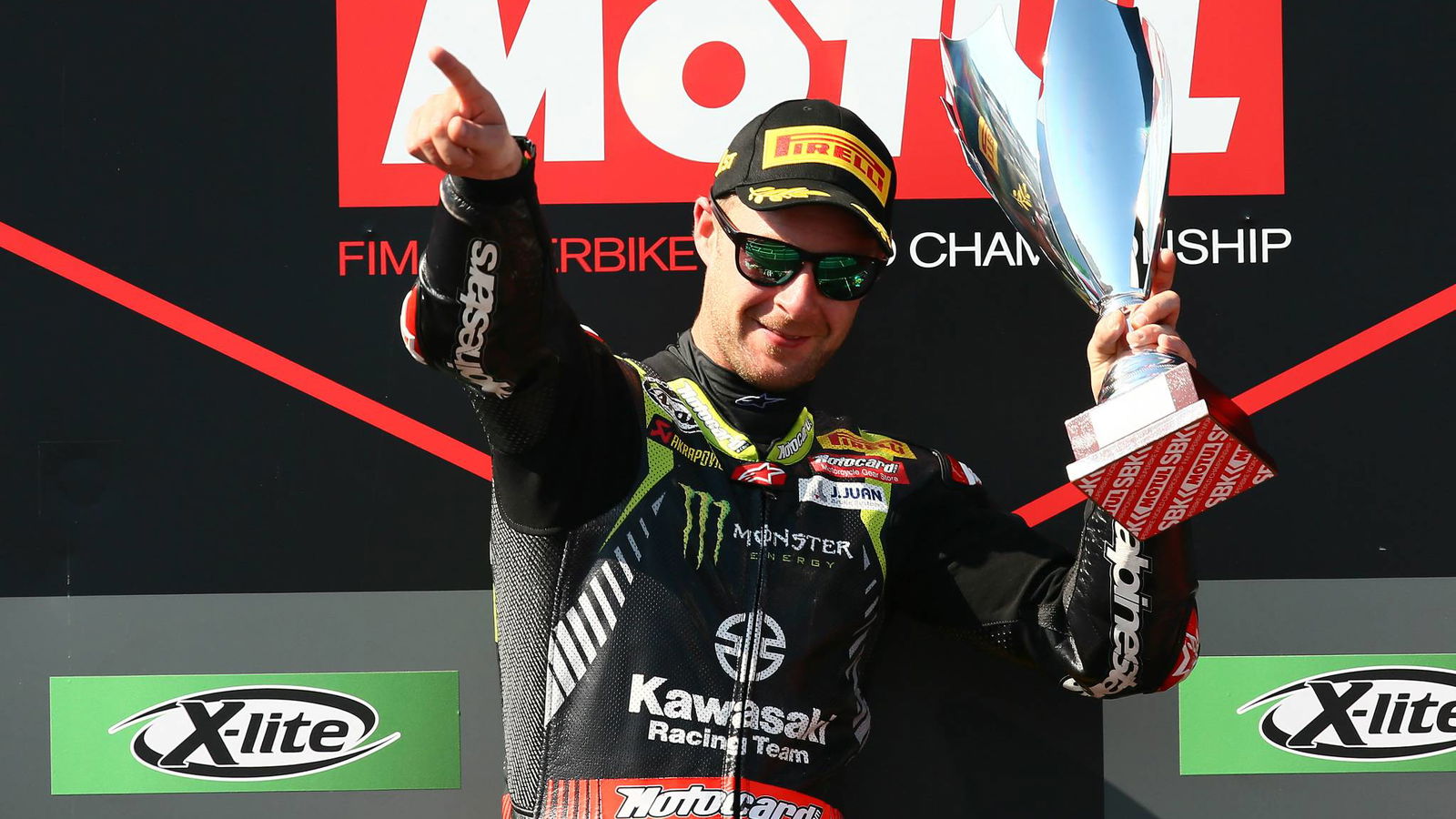 Rea hails wins run as records continue to tumble