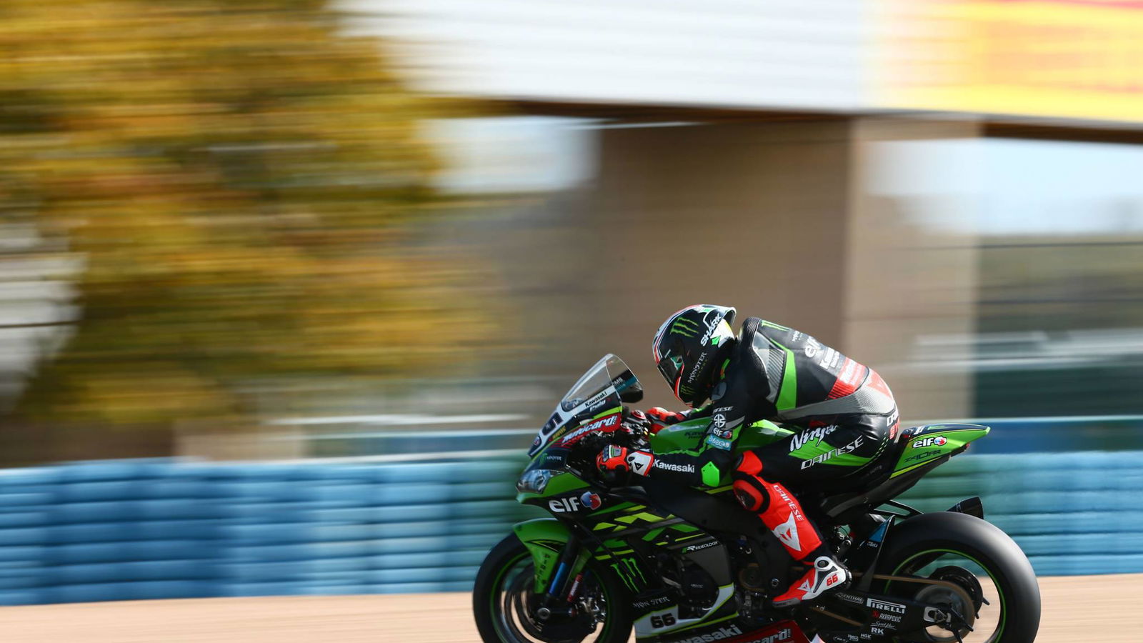 Sykes shocks Rea for lap record pole position at Magny-Cours