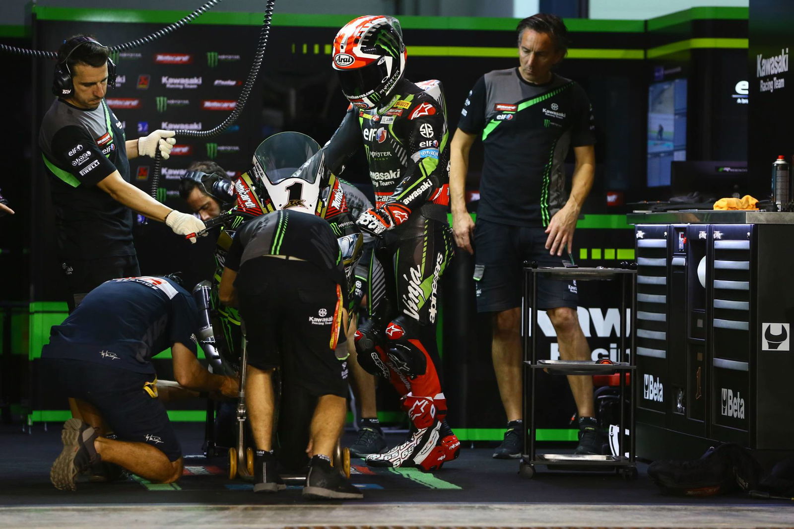 Qatar WorldSBK: Rain delay at Losail - UPDATED