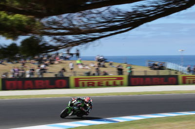 Rea back on top in warm-up