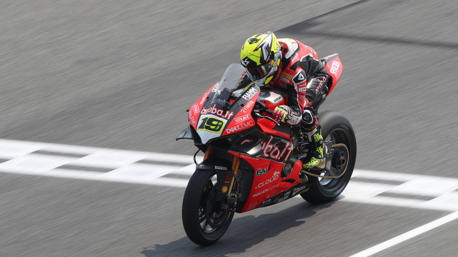 Bautista sees off Rea fight to keep winning run