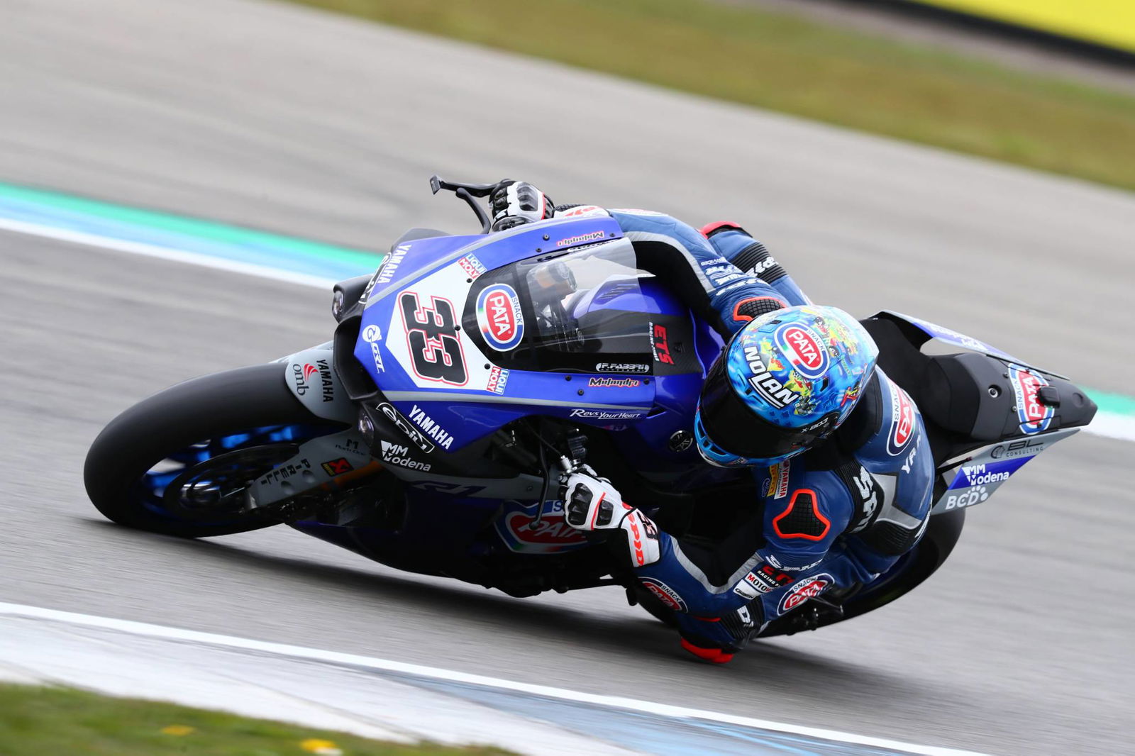 Lowes kembali ke performa terbaiknya dengan podium Jerez dalam bidikannya