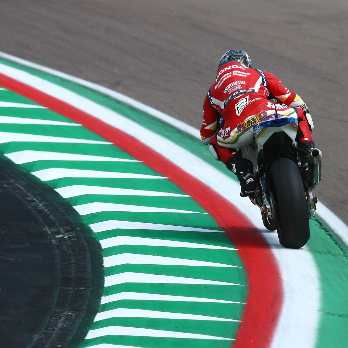 HM Plant pair look to impress