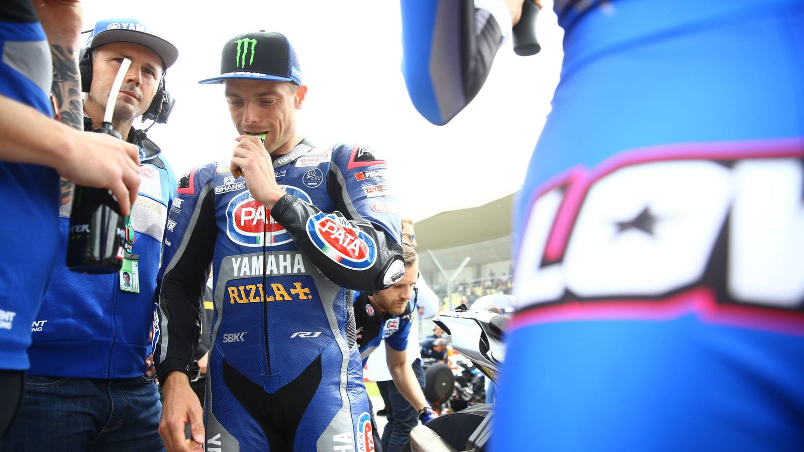Lowes ‘physically sick’ mid-race, soldiers on for ‘best nine points’