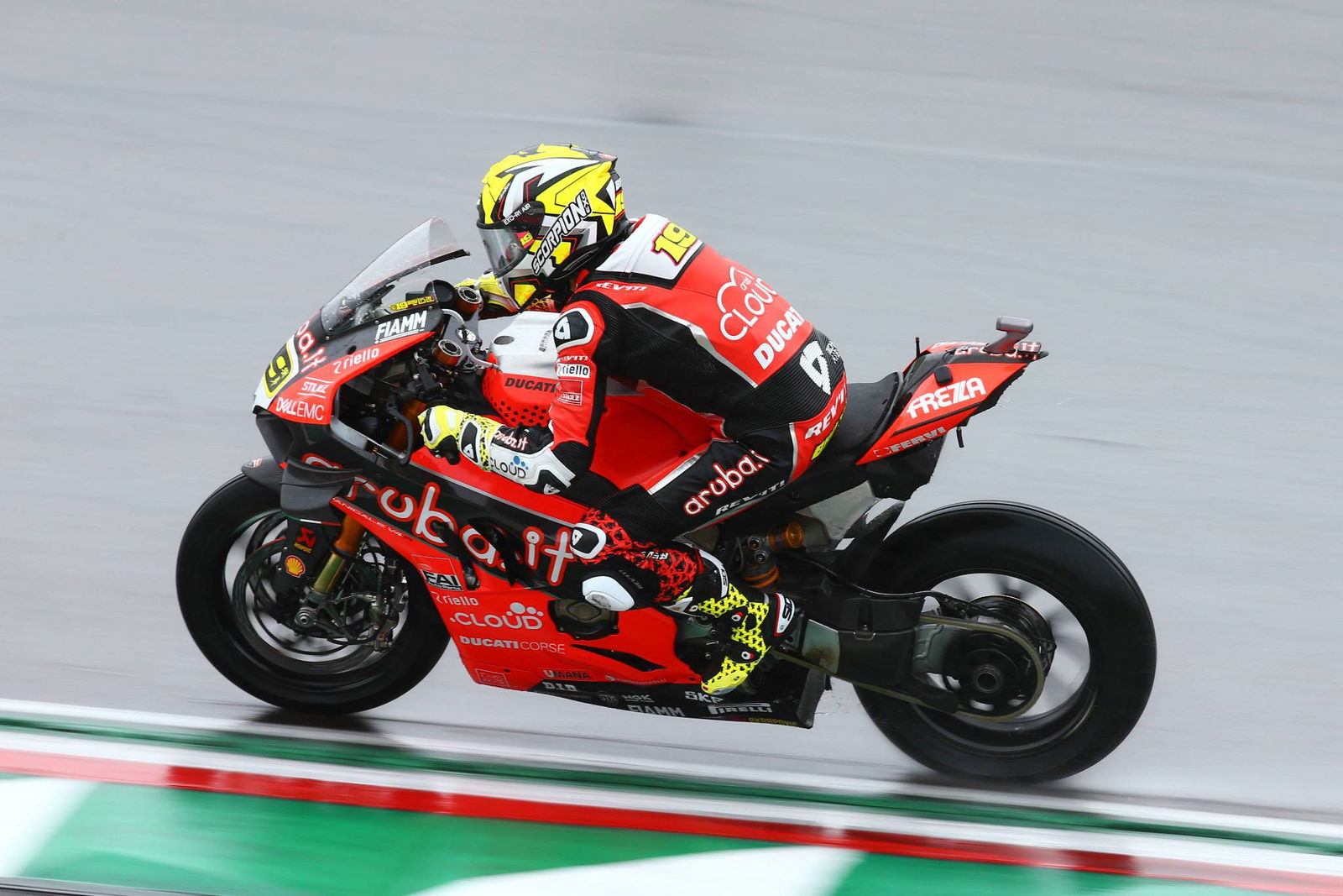 Takahashi in for injured Camier at Jerez