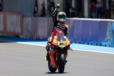 Bautista breaks free for ‘lucky 13’ win, Rea recovers to fourth