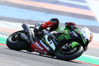 Rea mencetak gol ke tiang Misano dengan Bautista turun di urutan kelima