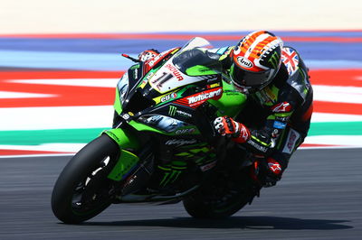 Rea takes full advantage of Bautista slip with frantic victory