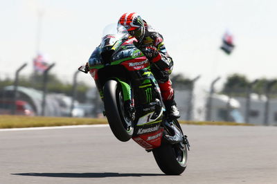 Rea kelima tapi tidak jauh di Donington