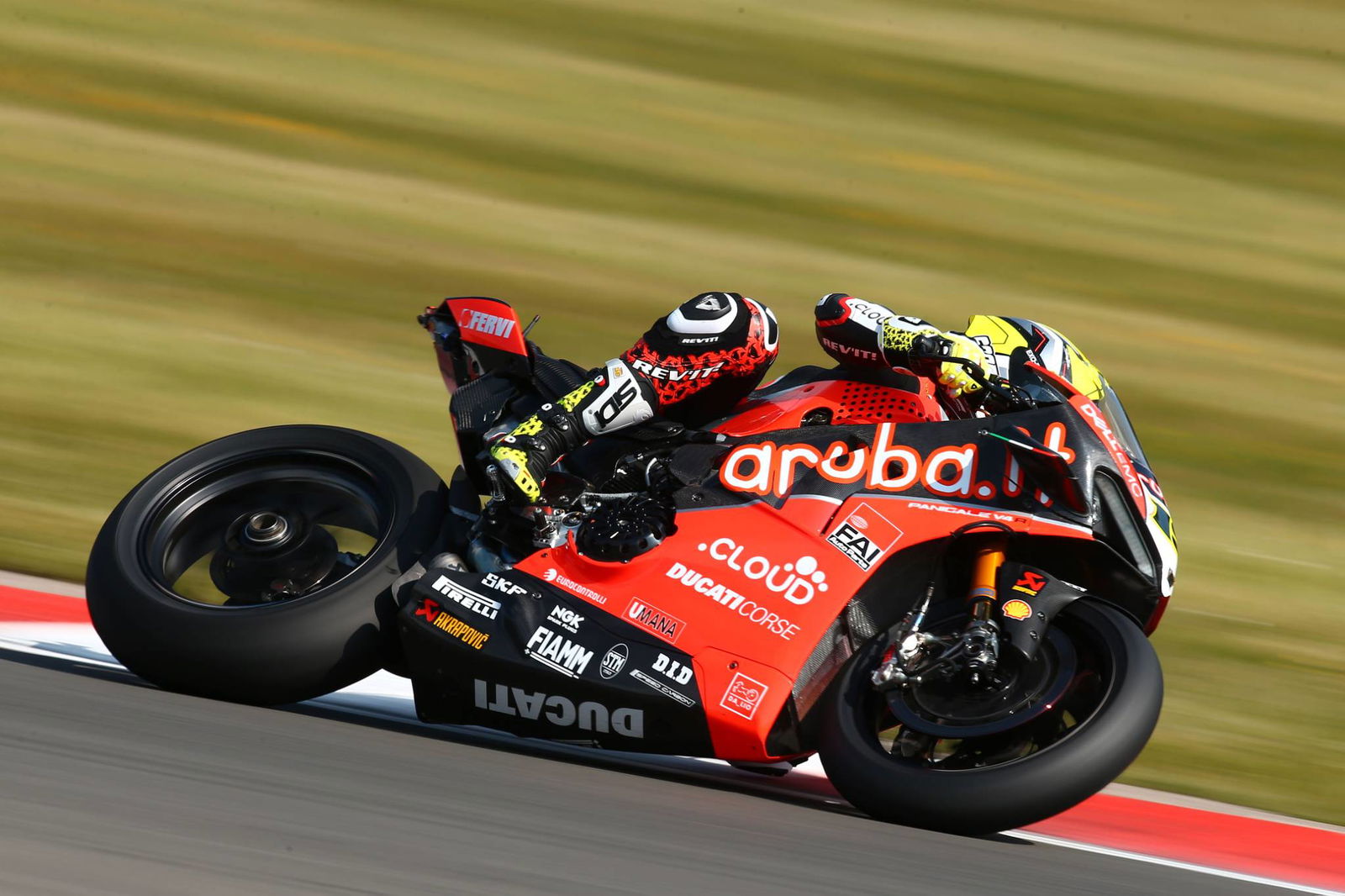 Camier undergoes surgery on shoulder injury