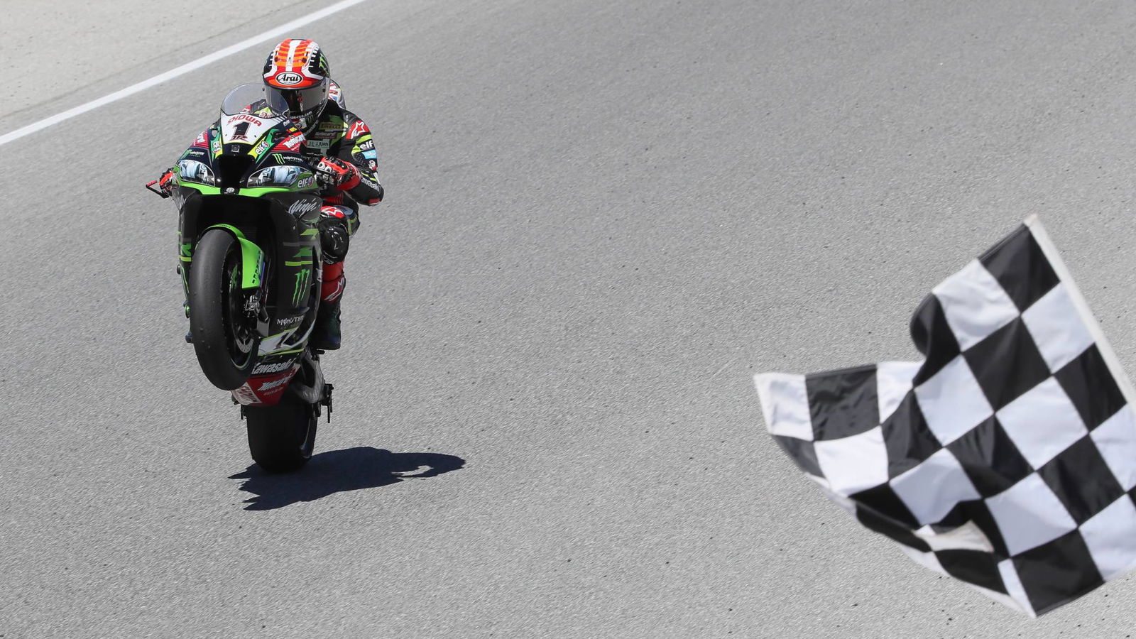 Jonathan Rea seals historic fifth World Superbike title