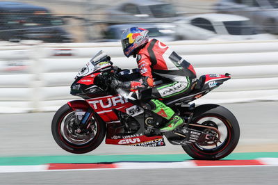 Rea sprints to victory; Bautista fails to restart after another crash