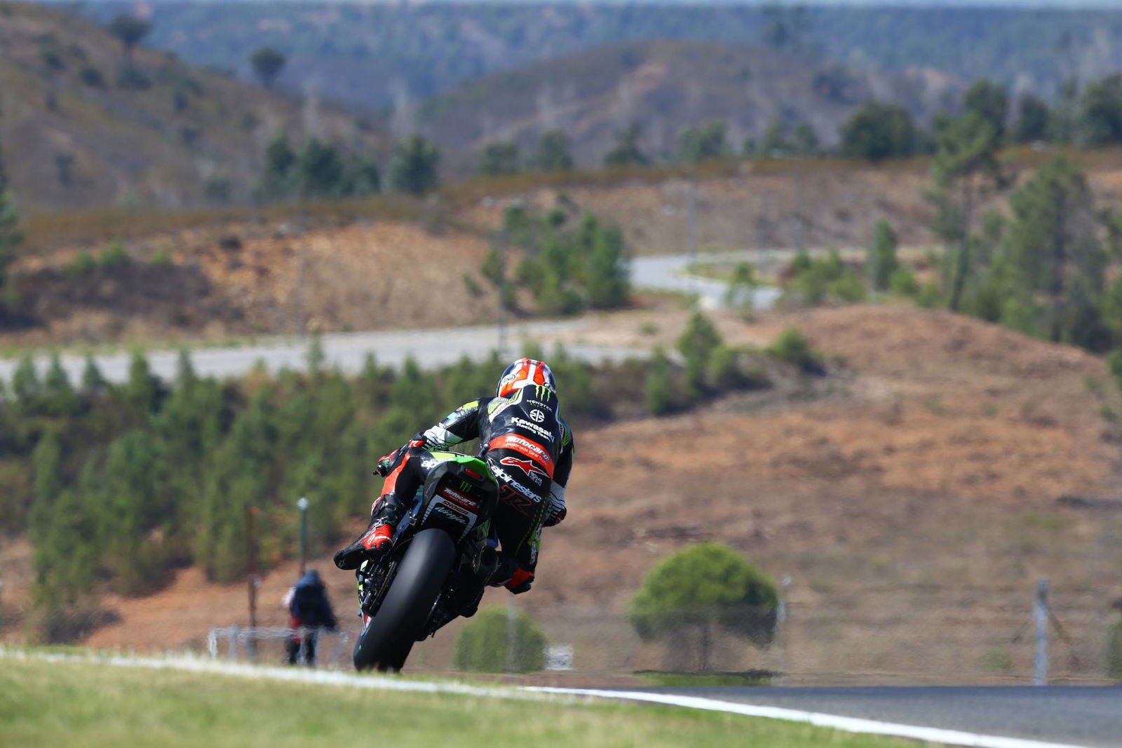 Rea terus maju saat Bautista pulih dari kejatuhan FP3