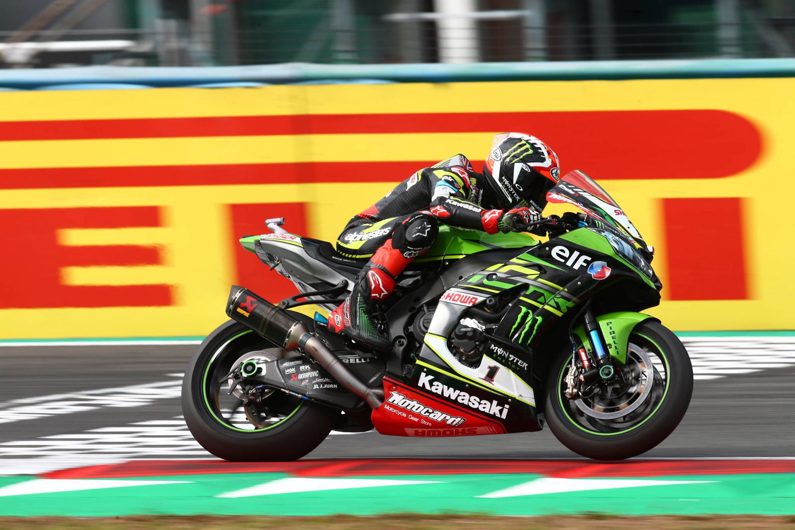 Jonathan Rea seals historic fifth World Superbike title