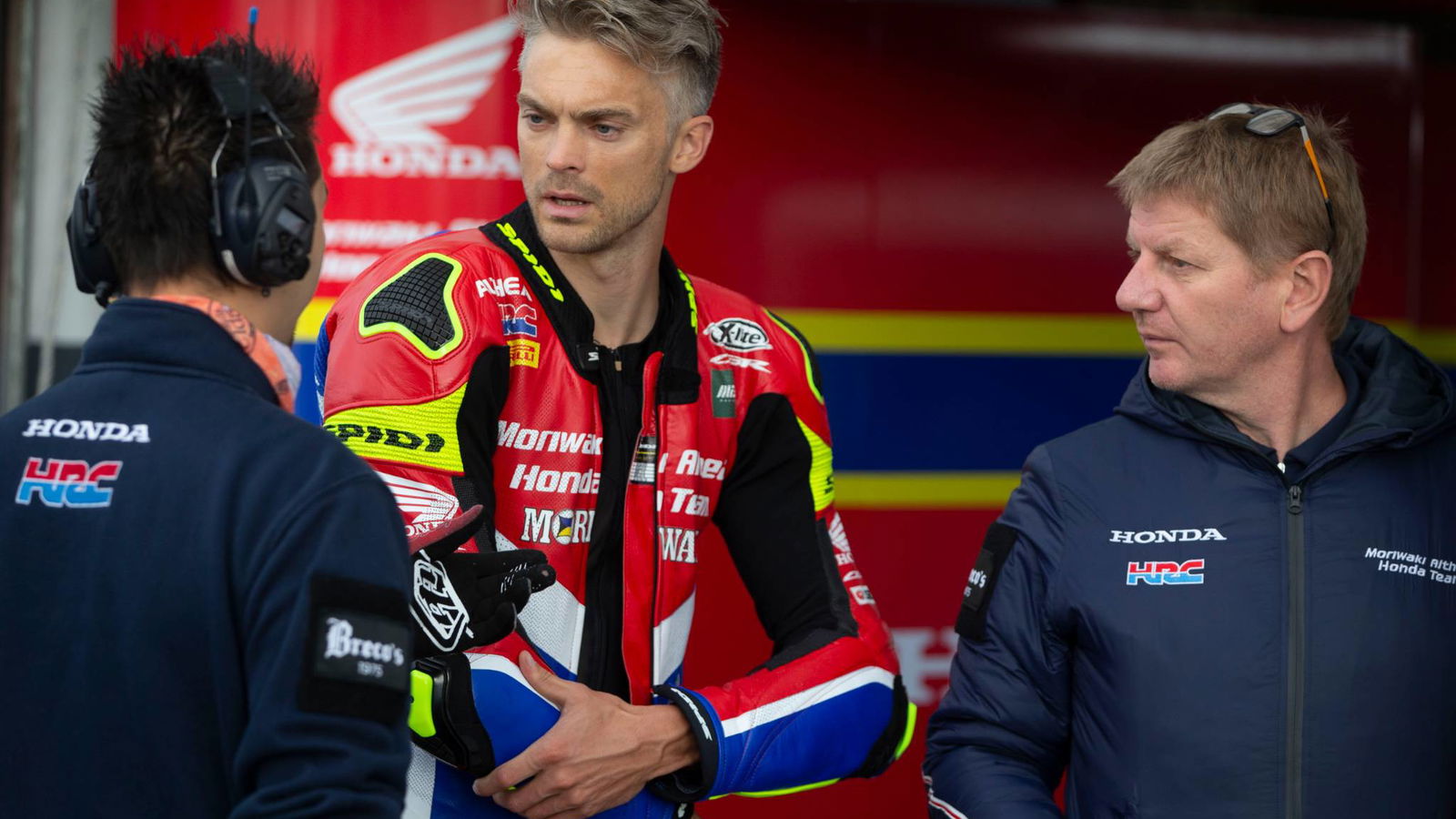 Camier: 90% pengendara WorldSBK tidak ingin balapan…