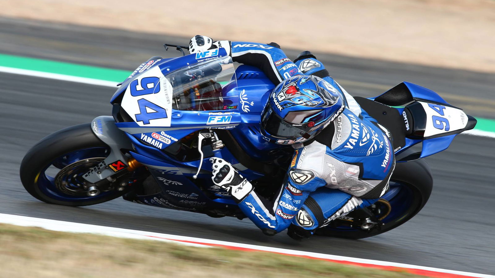 Perolari slides to maiden World Supersport pole position