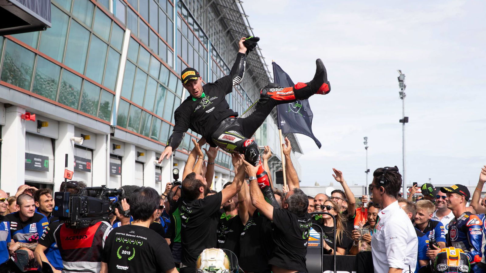 Rea mengaku tak menyangka bisa meraih gelar World Superbike secepat itu