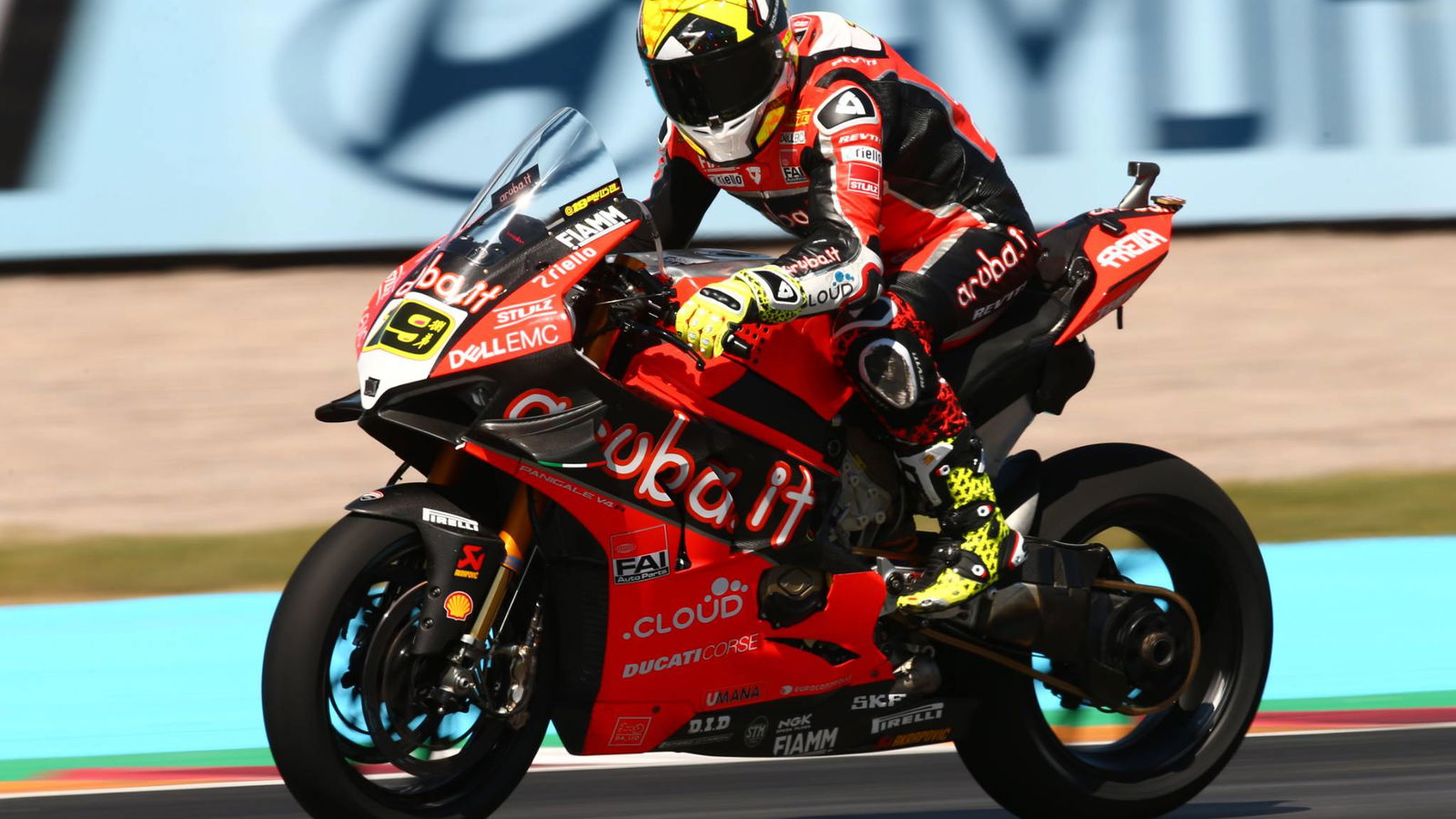Bautista on pole position in Argentina in slippery conditions