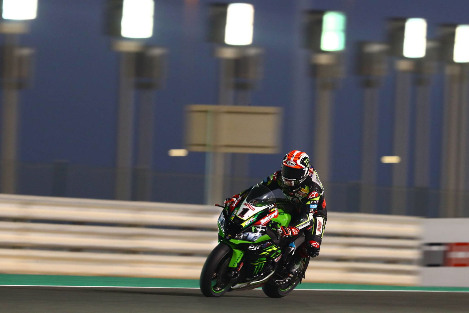 Davies leads Rea, Bautista in Qatar