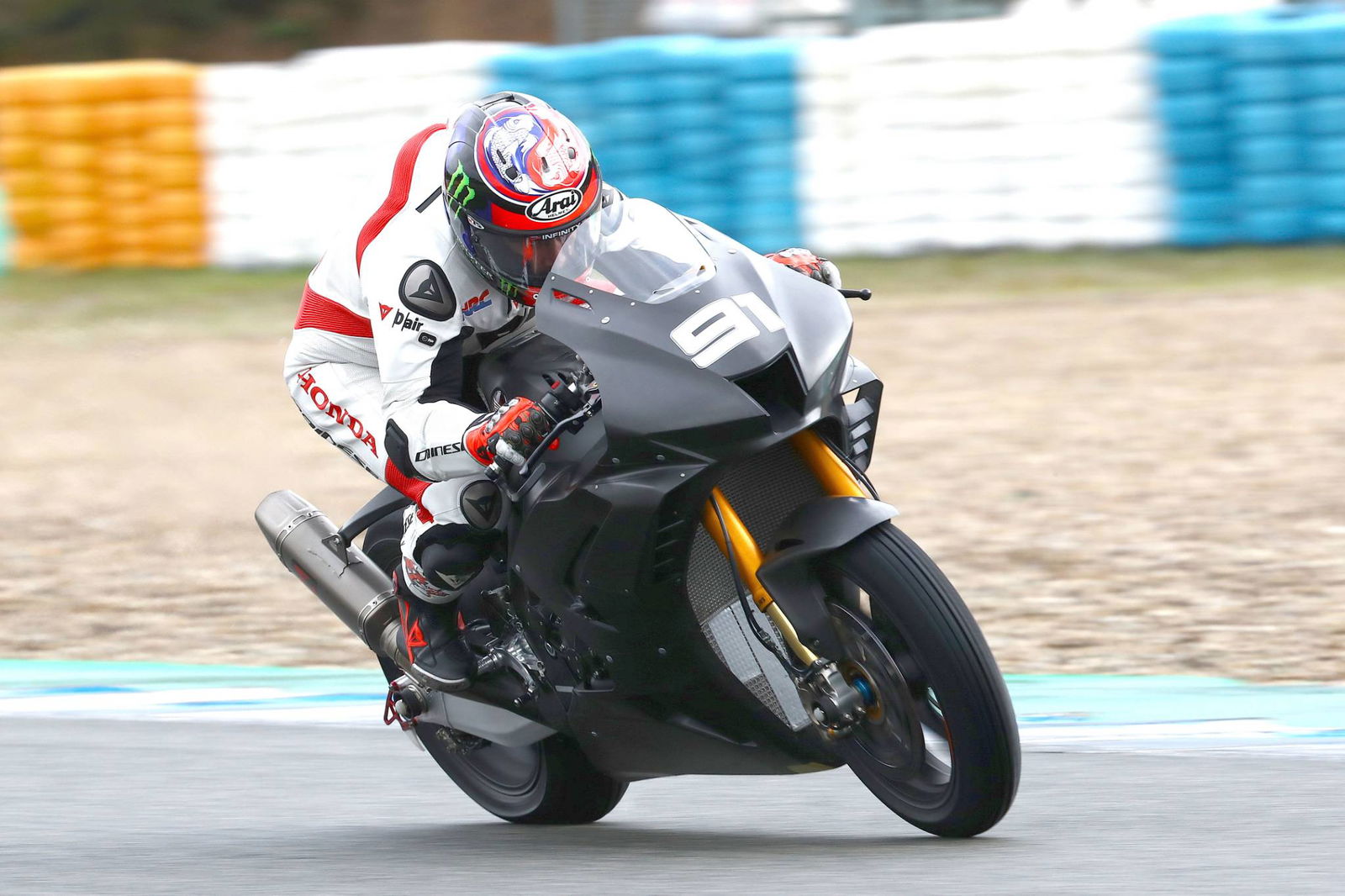 Bautista adapting riding style to match Honda