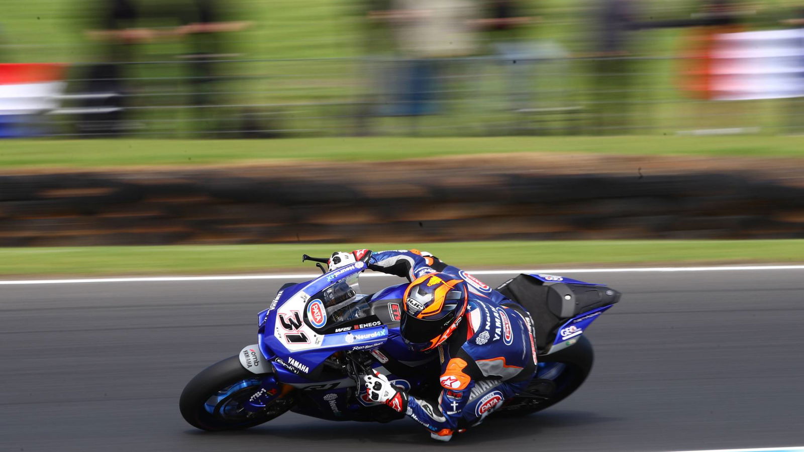 Gerloff, Laverty dari seluruh Phillip Island WorldSBK