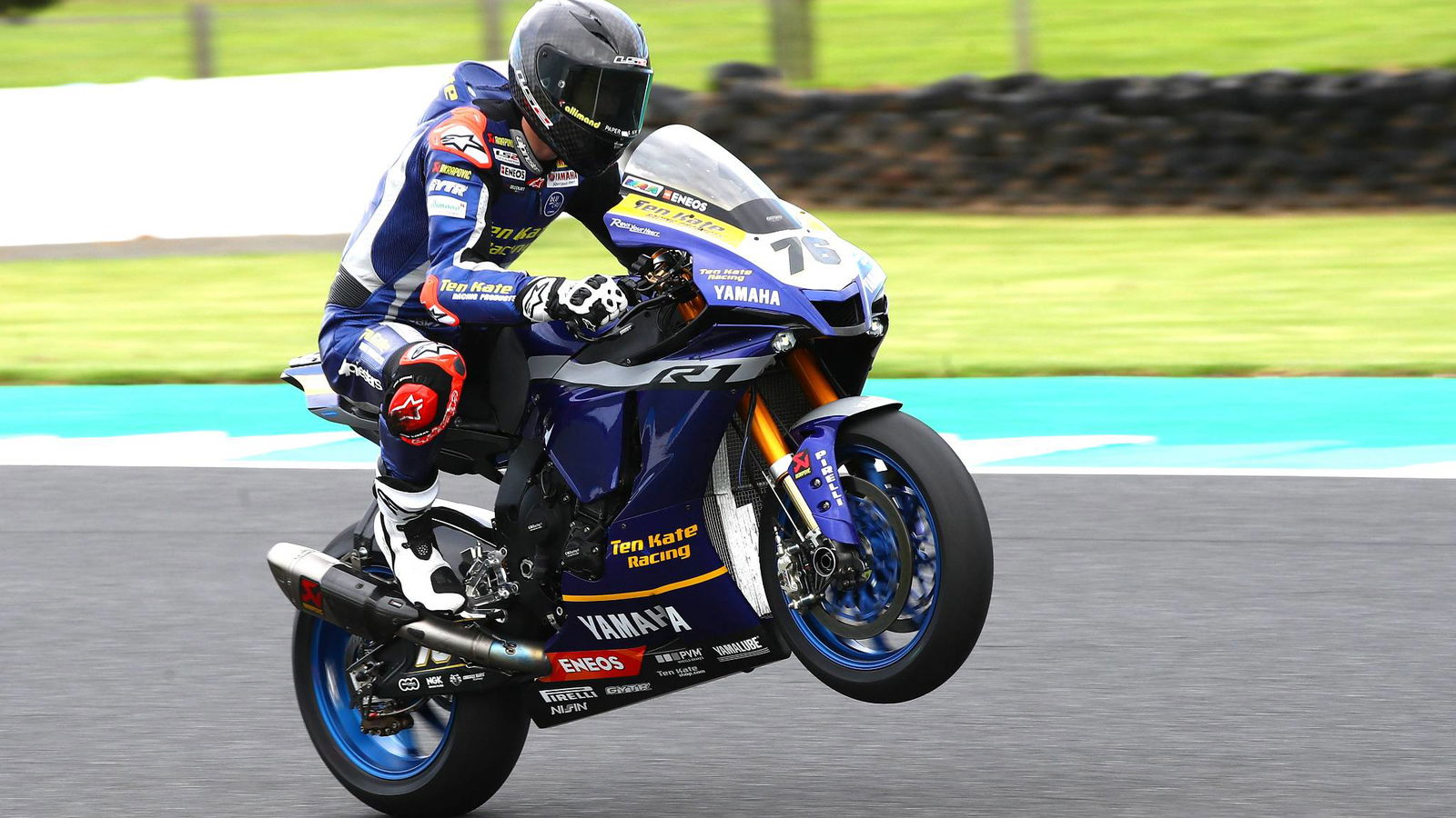 Baz tops red-flagged Phillip Island Warm Up