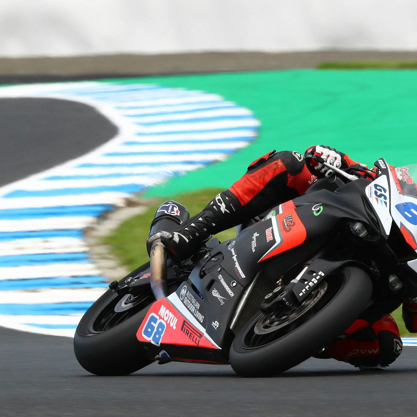 Legenda WorldSBK Troy Bayliss Alami Beberapa Cedera dari Kecelakaan