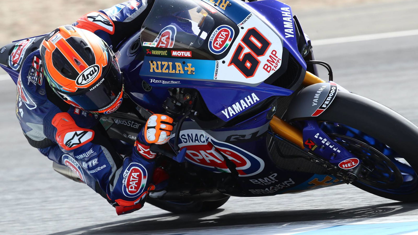 van der Mark to the front as Yamaha comes to fore