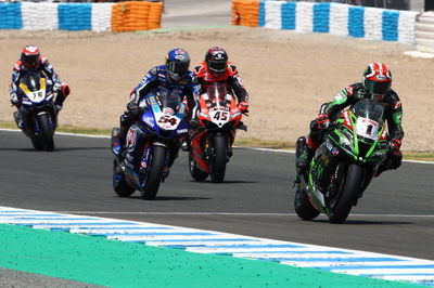 Rea sprints clear for Jerez Superpole Race win