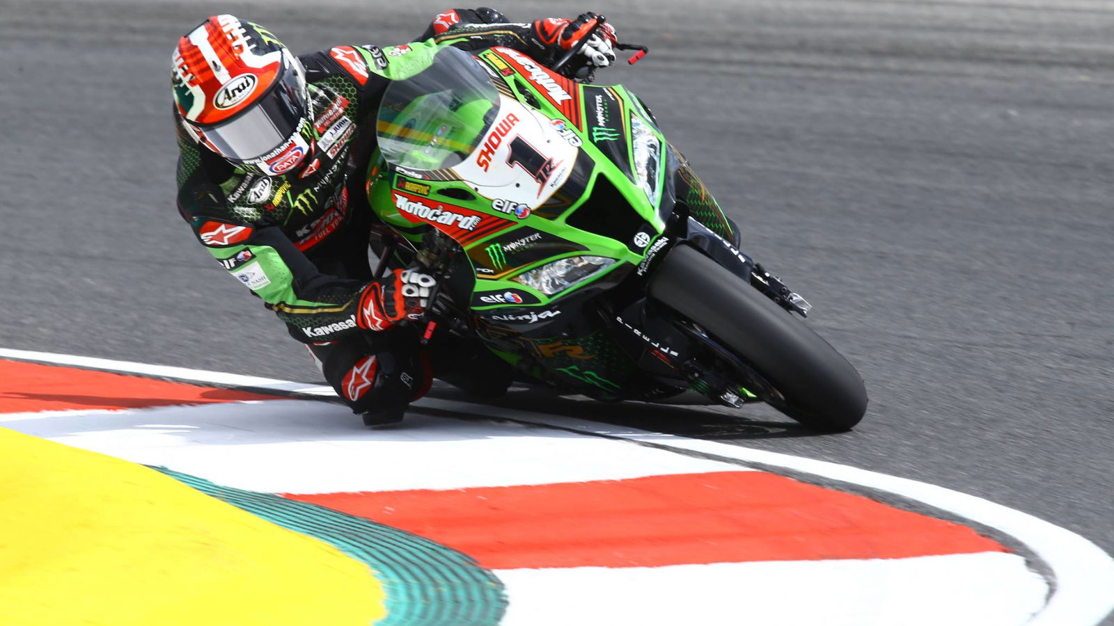 Rea cruises to WorldSBK Portimao win as Redding struggles