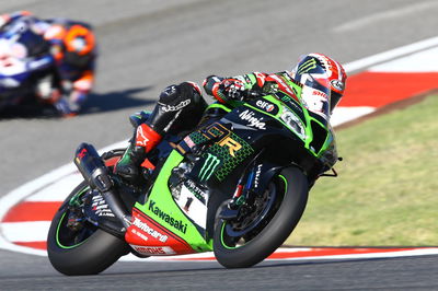 Peerless Rea menyelesaikan triple WorldSBK yang dominan di Portimao