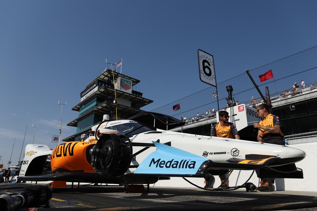 IndyCar Kyle Larson Enters 2024 Indianapolis 500 with Arrow McLaren
