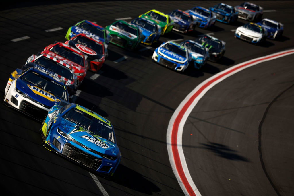 Chase Elliott Scores Thrilling Hometown Victory at Atlanta