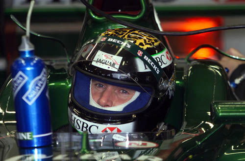 Minardi unveils 2001 car in Australia.