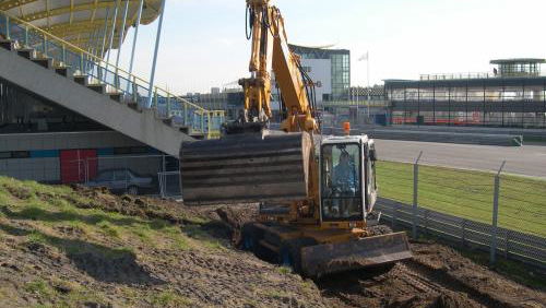 Assen starts construction of 'floating grandstand'